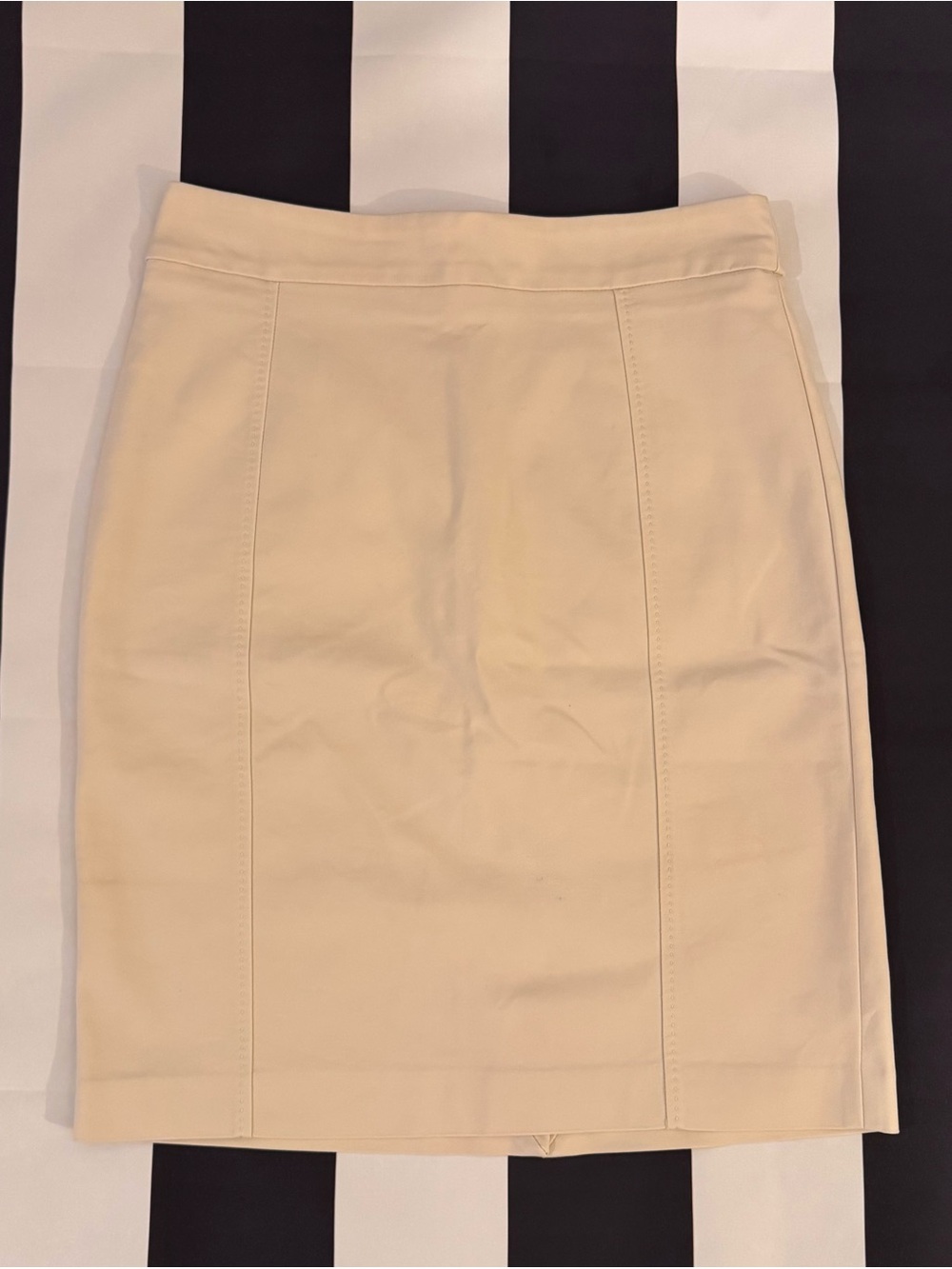 Mango Cream-White Pencil Skirt